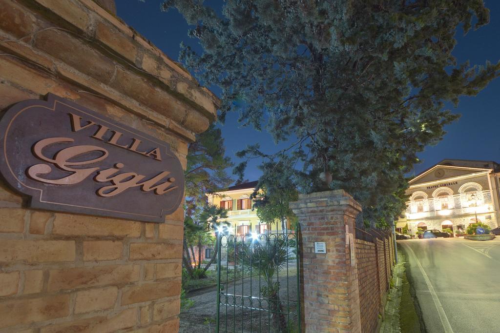 Affittacamere Villa Gigli Sirolo Exteriör bild